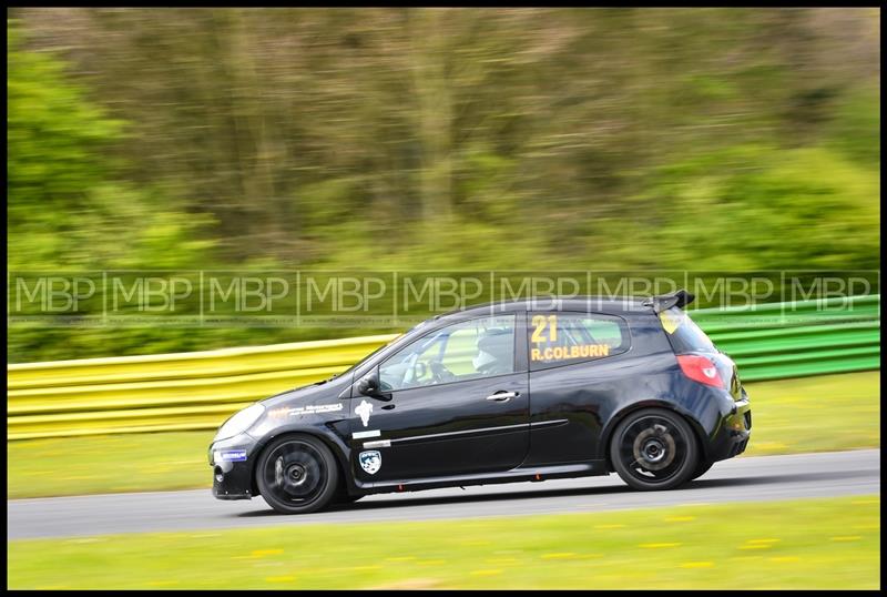 BARC race meeting, Croft Circuit motorsport photography uk