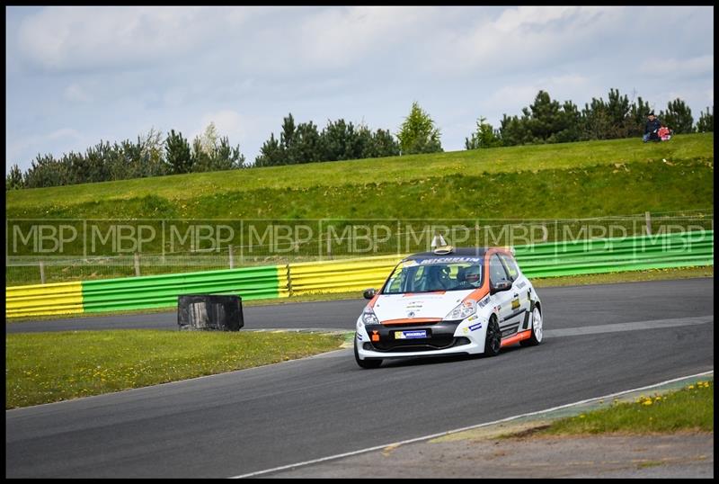 BARC race meeting, Croft Circuit motorsport photography uk