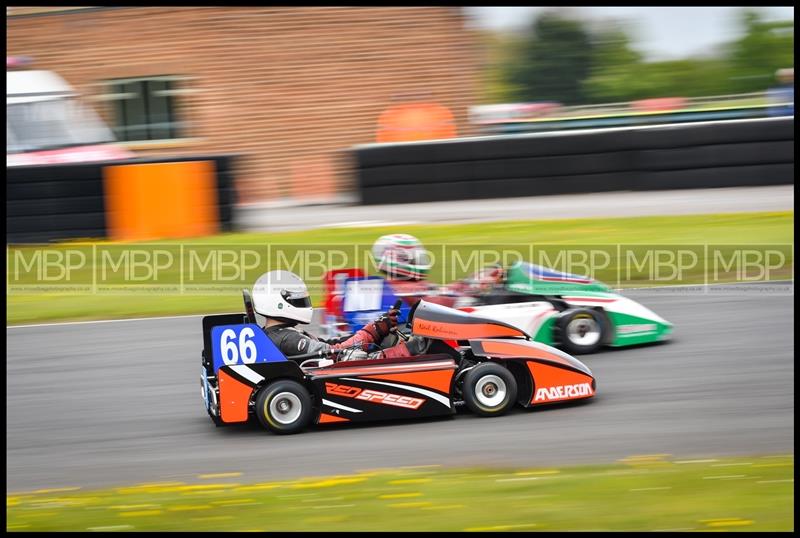 BARC race meeting, Croft Circuit motorsport photography uk