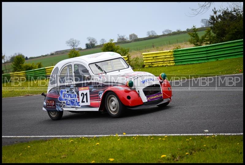 BARC race meeting, Croft Circuit motorsport photography uk