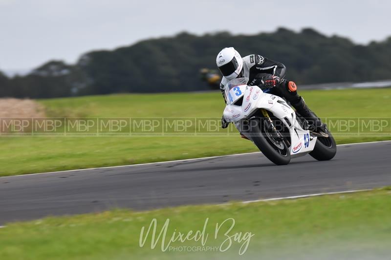 Battle of Britain race meeting, Croft motorsport photography uk