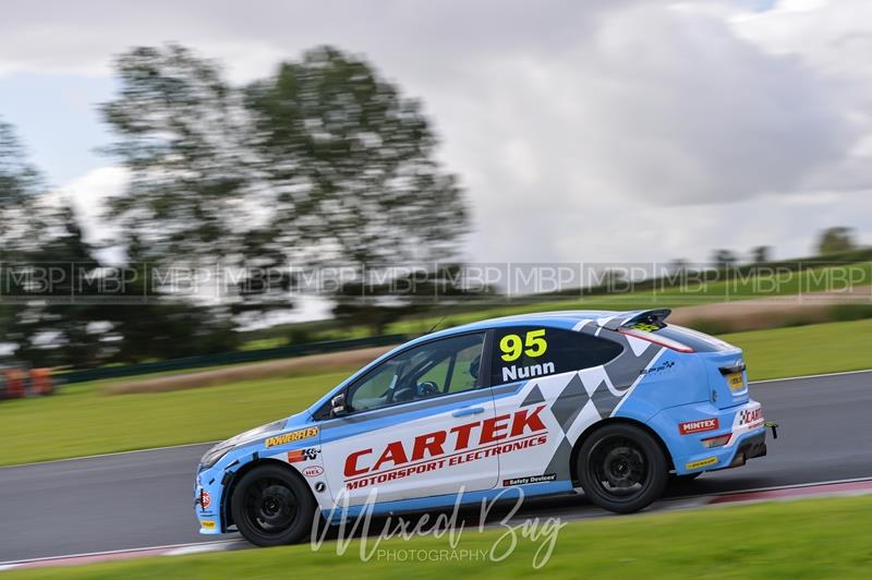 Battle of Britain race meeting, Croft motorsport photography uk