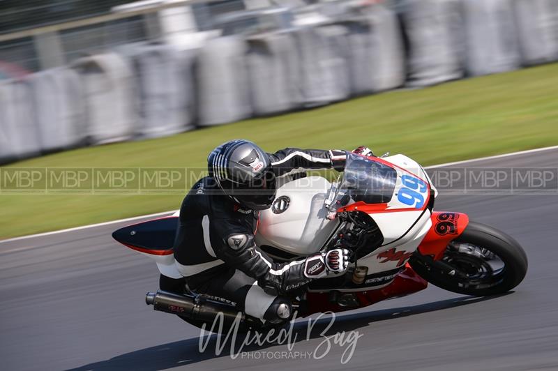 Battle of Britain race meeting, Croft motorsport photography uk