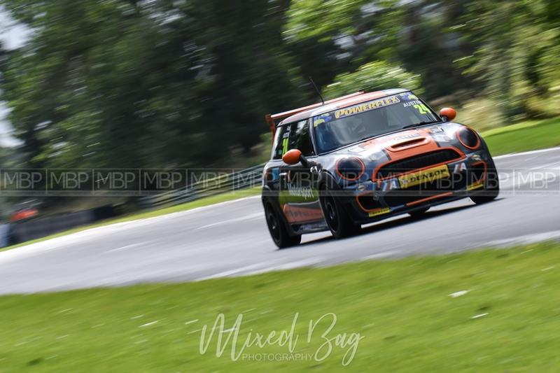 Battle of Britain race meeting, Croft motorsport photography uk