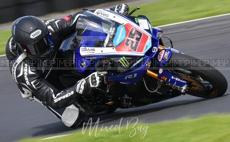 Battle of Britain race meeting, Croft motorsport photography uk