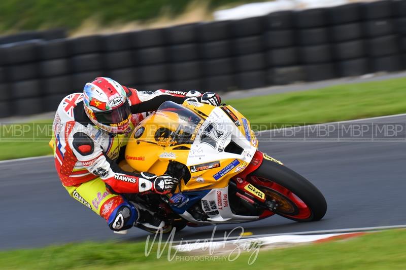 Battle of Britain race meeting, Croft motorsport photography uk