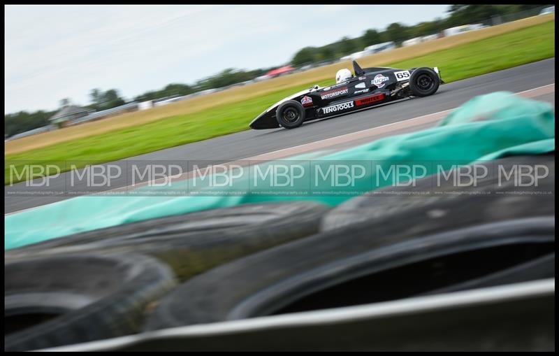 BRSCC meeting, Croft Circuit motorsport photography uk