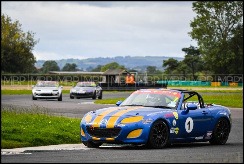 BRSCC meeting, Croft motorsport photography uk