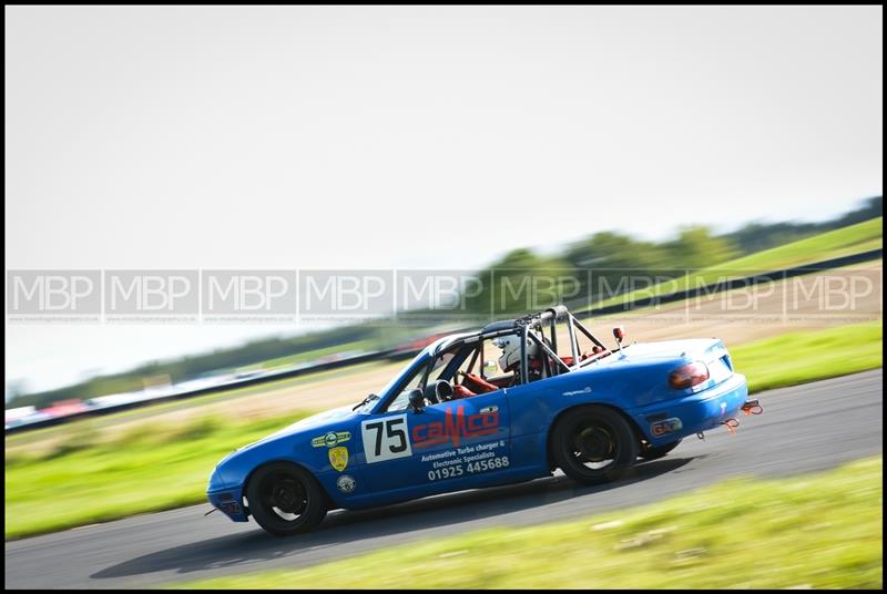 BRSCC meeting, Croft motorsport photography uk