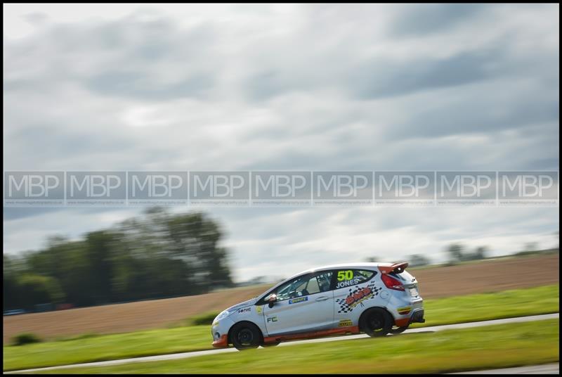 BRSCC meeting, Croft motorsport photography uk