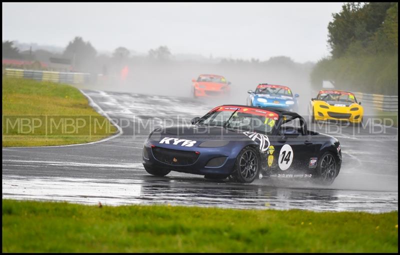 BRSCC meeting, Croft motorsport photography uk