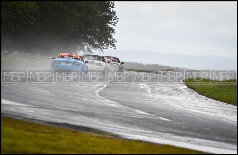 BRSCC meeting, Croft motorsport photography uk