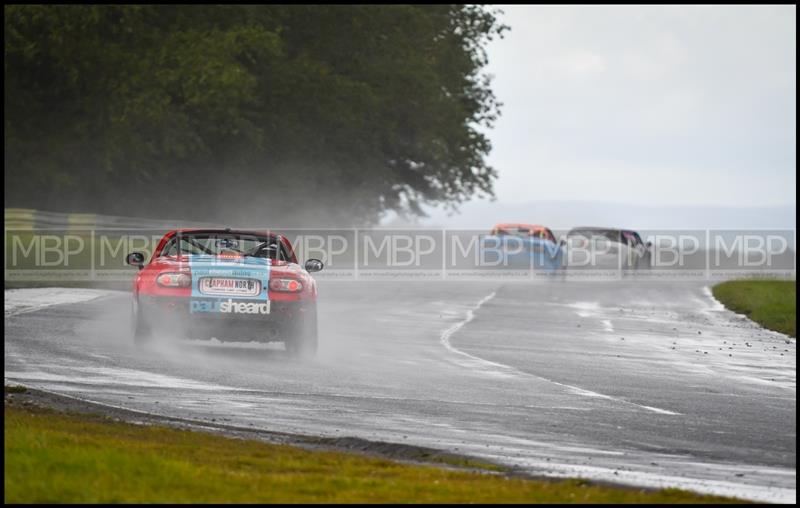 BRSCC meeting, Croft motorsport photography uk