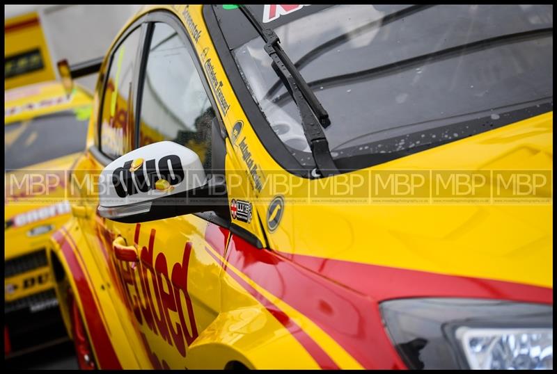 BTCC, Croft (Day 1) photography uk