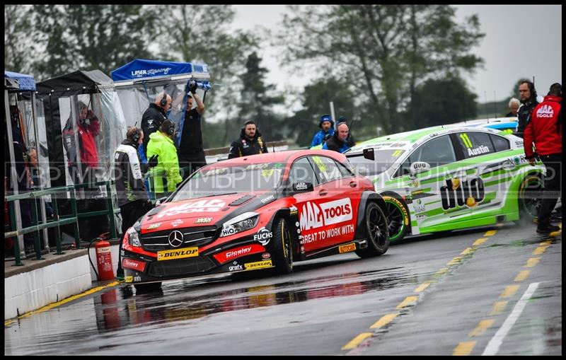 BTCC, Croft (Day 1) photography uk