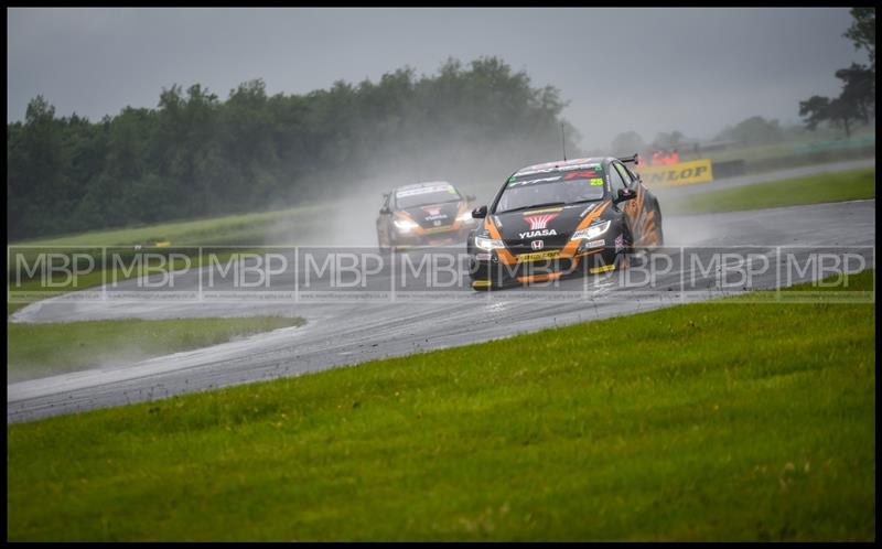 BTCC, Croft (Day 1) photography uk