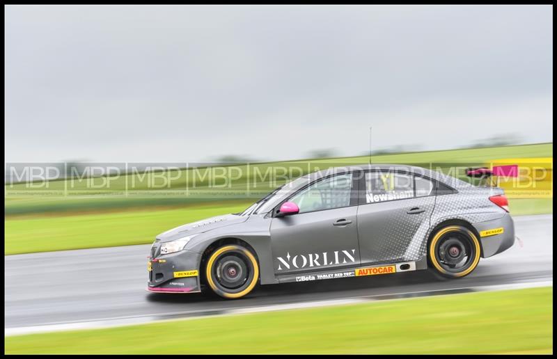 BTCC, Croft (Day 1) photography uk