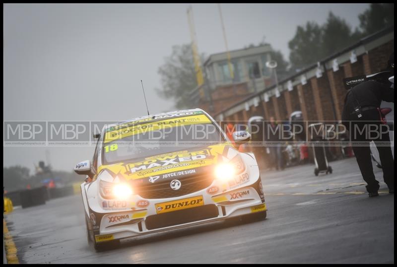 BTCC, Croft (Day 1) photography uk