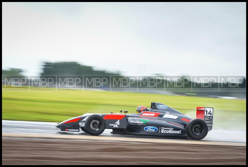 BTCC, Croft (Day 1) photography uk