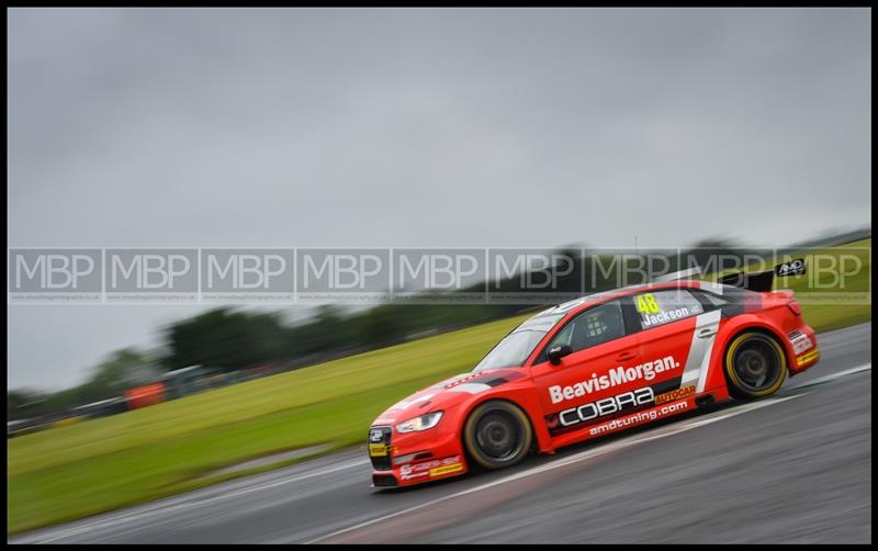 BTCC, Croft (Day 1) photography uk