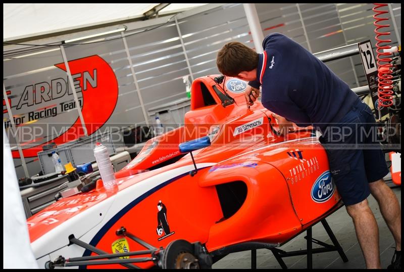 BTCC, Croft (Day 1) photography uk