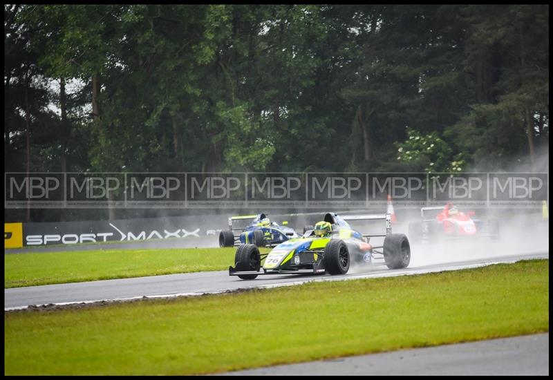 BTCC, Croft (Day 1) photography uk