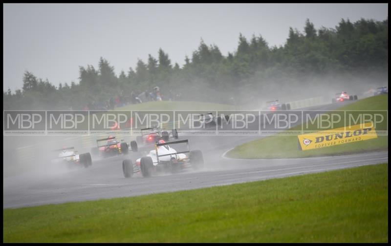 BTCC, Croft (Day 1) photography uk