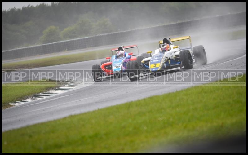 BTCC, Croft (Day 1) photography uk