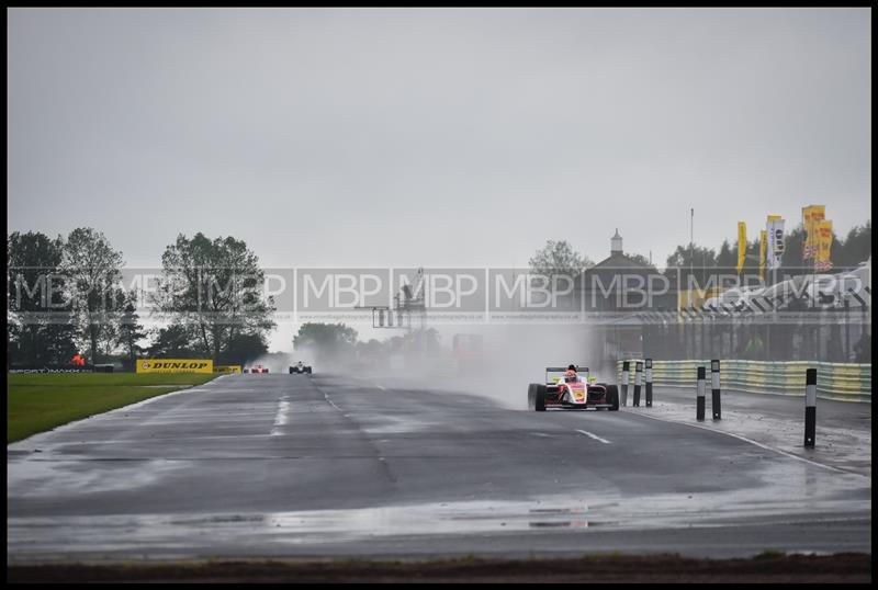 BTCC, Croft (Day 1) photography uk