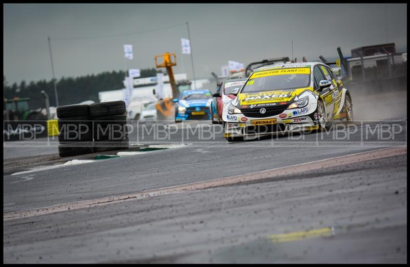 BTCC, Croft (Day 1) photography uk