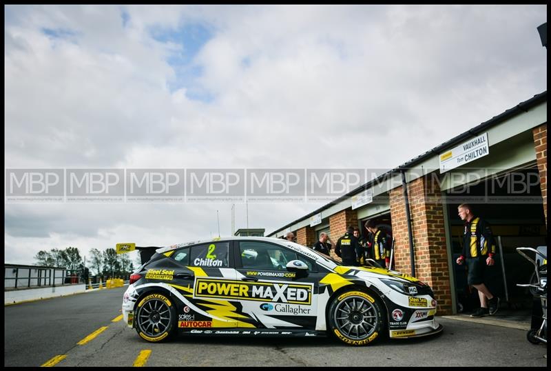 BTCC, Croft (Day 2) motorsport photography uk