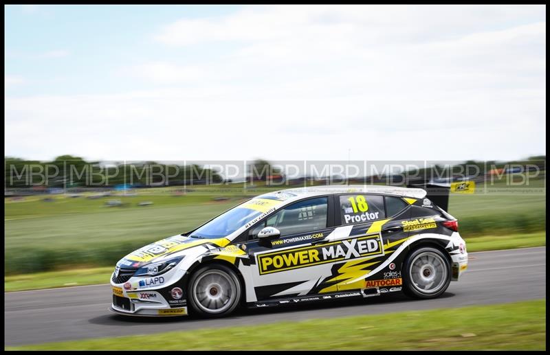 BTCC, Croft (Day 2) motorsport photography uk