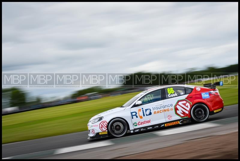 BTCC, Croft (Day 2) motorsport photography uk