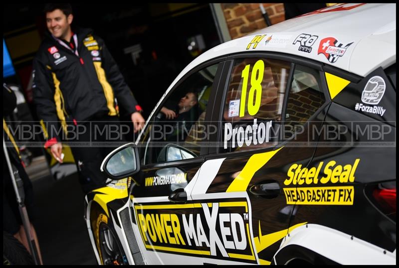 BTCC, Croft (Day 2) motorsport photography uk