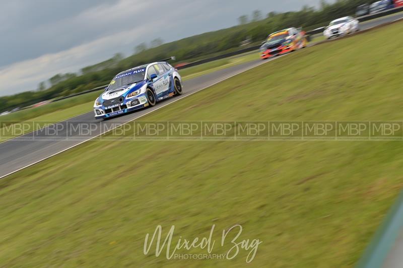 BTCC motorsport photography uk