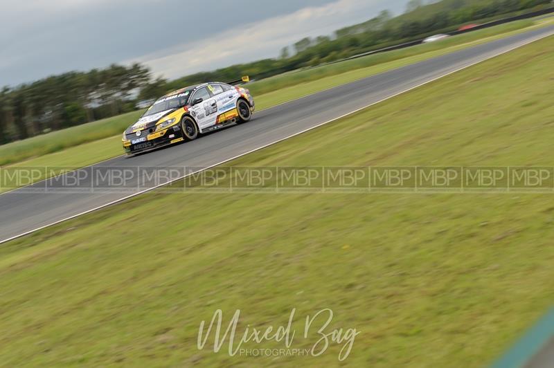 BTCC motorsport photography uk