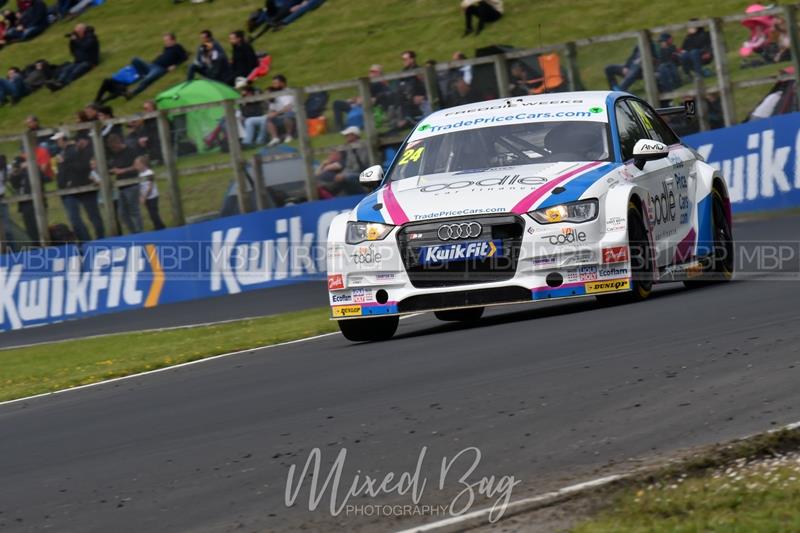 BTCC motorsport photography uk