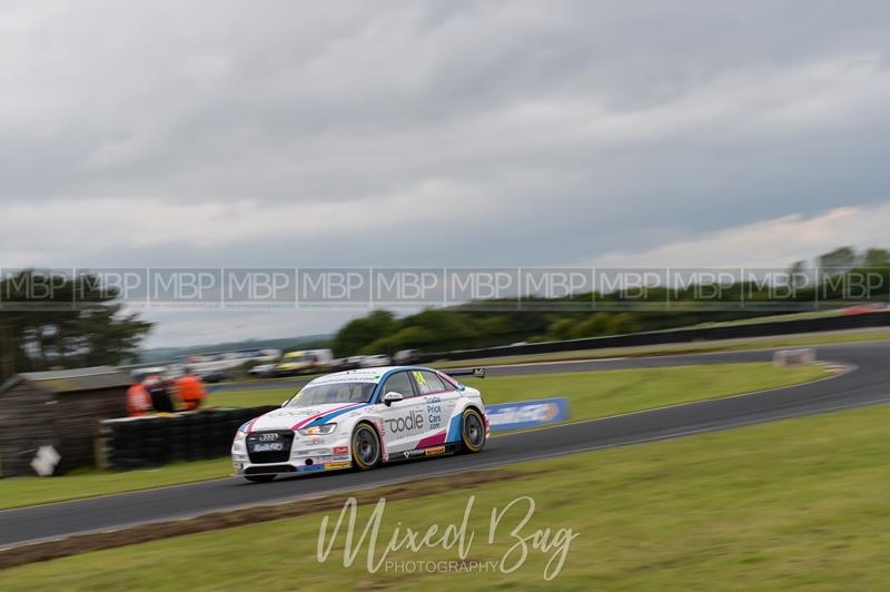 BTCC motorsport photography uk