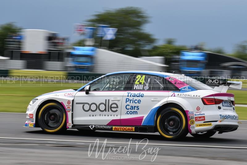 BTCC motorsport photography uk