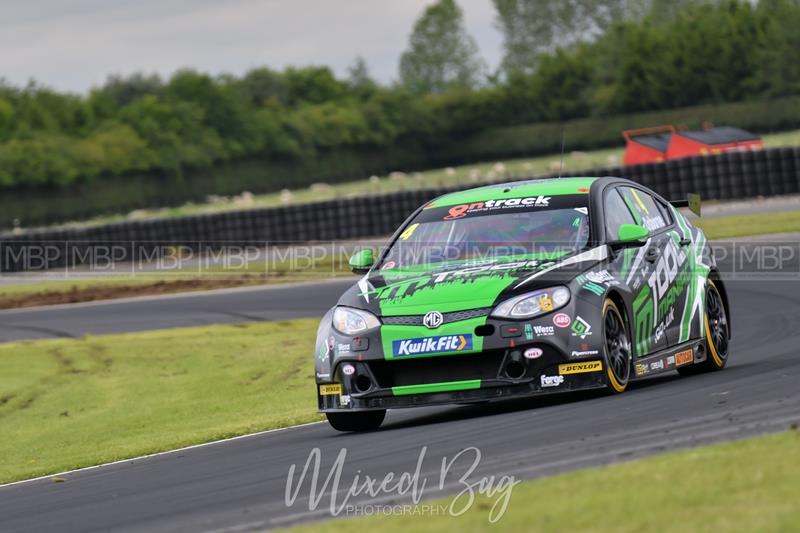 BTCC motorsport photography uk