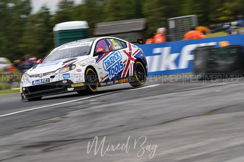 BTCC motorsport photography uk