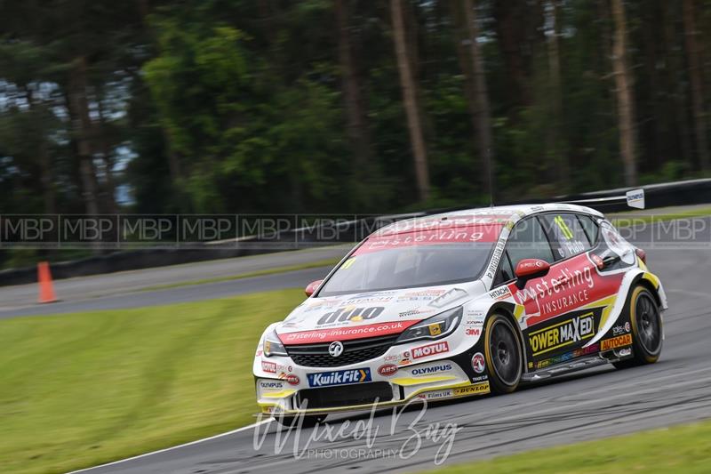 BTCC motorsport photography uk