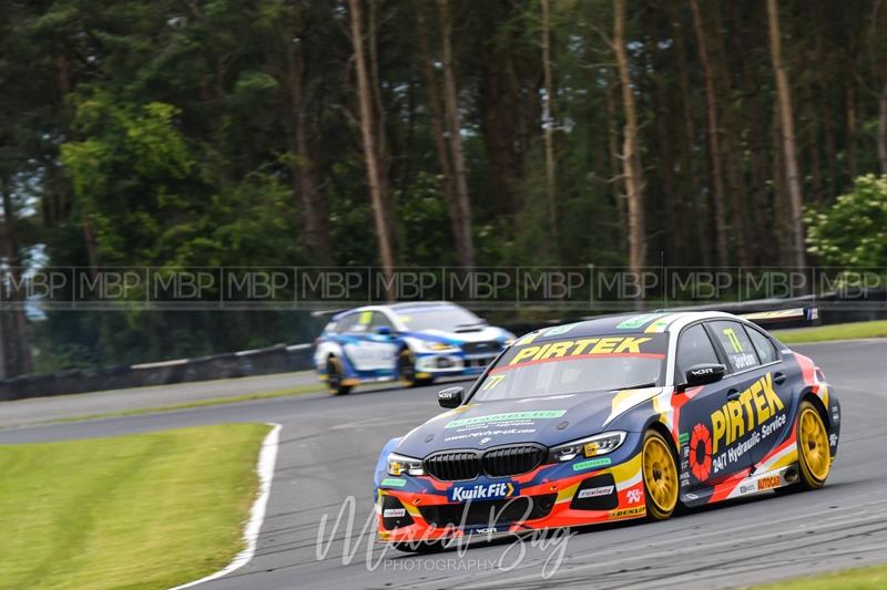 BTCC motorsport photography uk