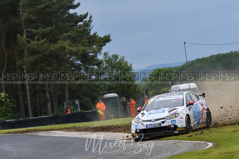 BTCC motorsport photography uk