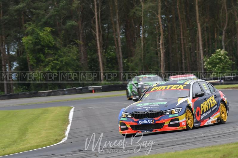 BTCC motorsport photography uk