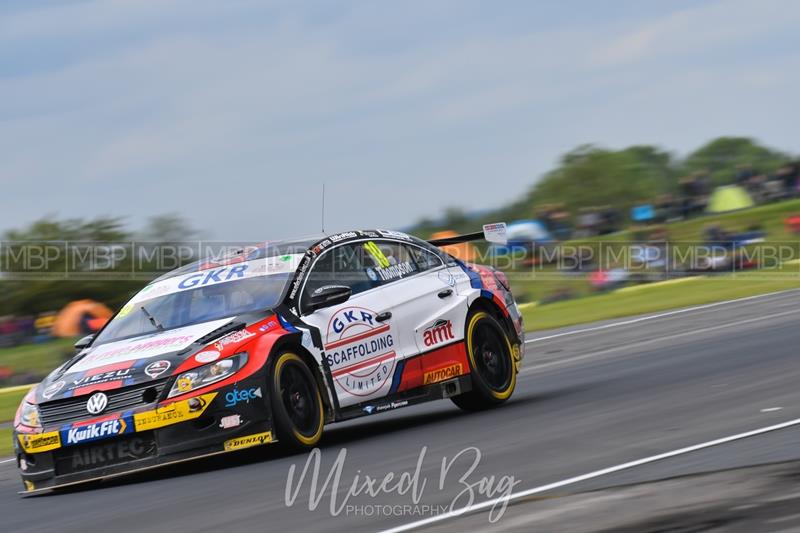 BTCC motorsport photography uk