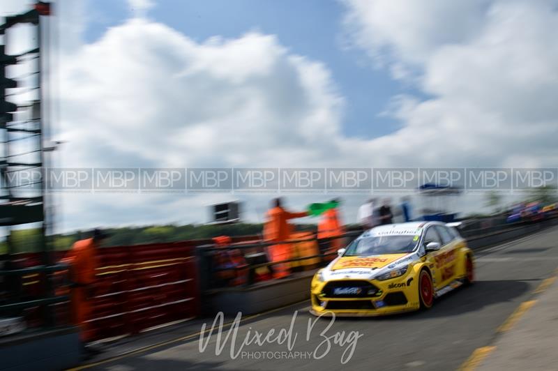 BTCC motorsport photography uk