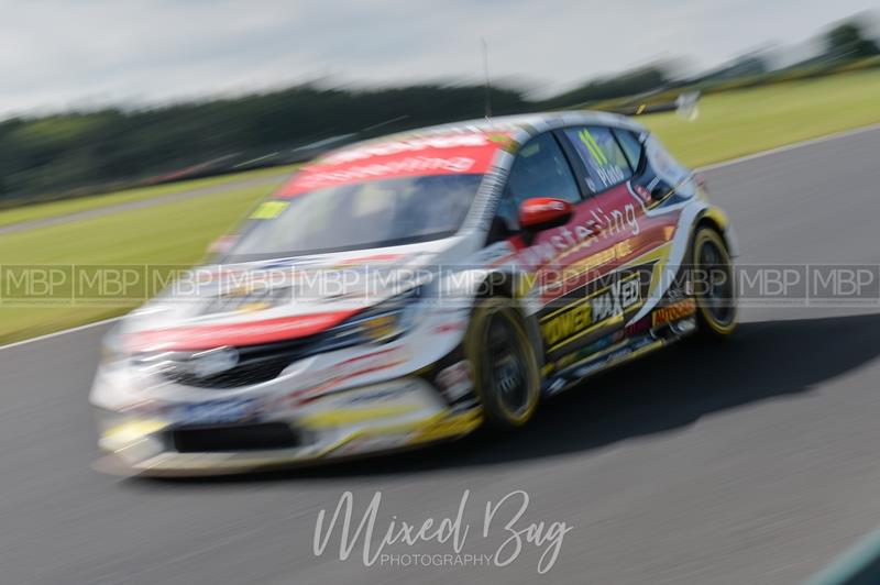 BTCC motorsport photography uk