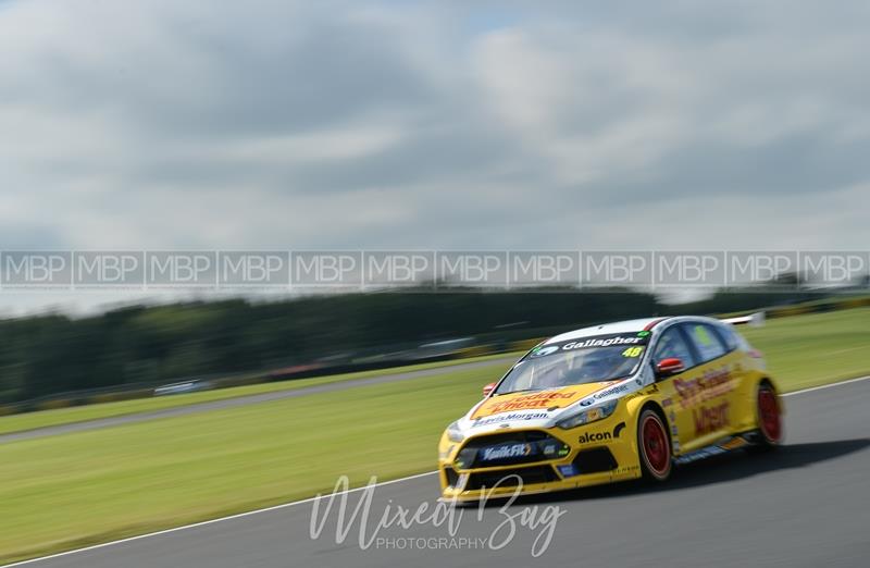 BTCC motorsport photography uk