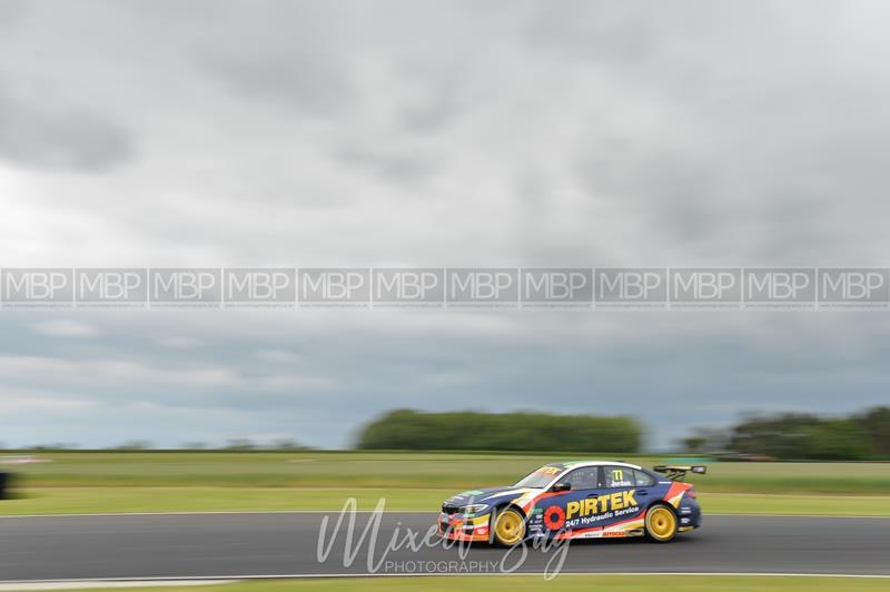 BTCC motorsport photography uk